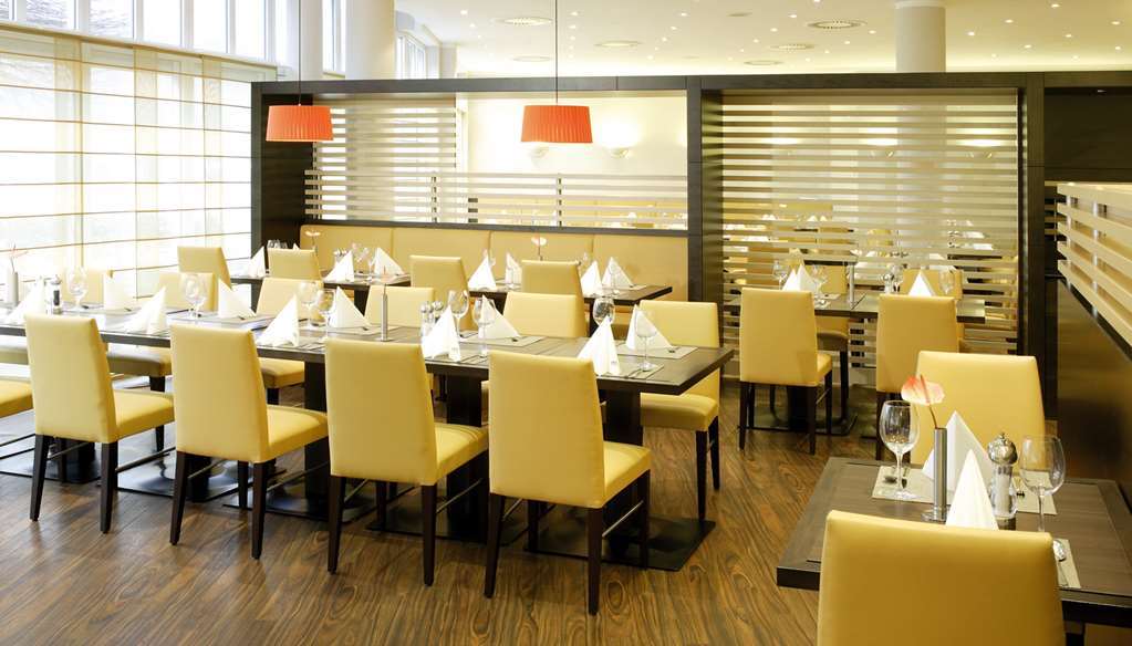 Nh Berlin Potsdam Conference Center Hotel Kleinmachnow Restaurant photo