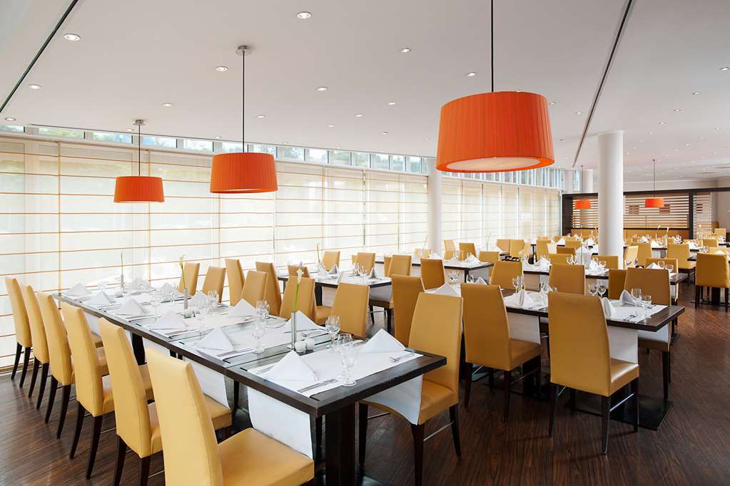 Nh Berlin Potsdam Conference Center Hotel Kleinmachnow Restaurant photo